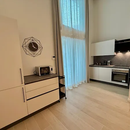 דירה Maya Atelier